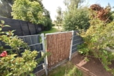 Garten Zugang zum Spielplatz - DIETZ: 4-Zimmer-Wohnung – Balkon, gemeinsamer Garten, kinderfreundlich – Niedrige Energiekosten!