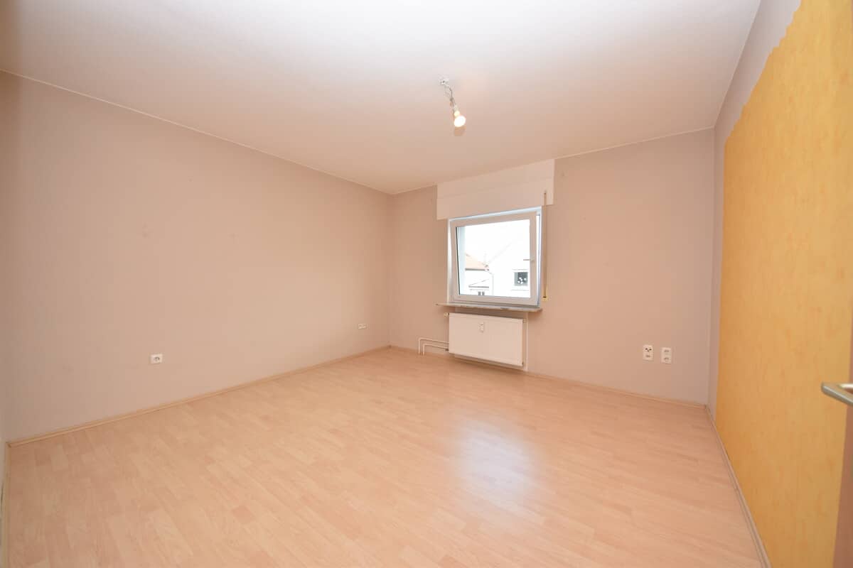 Schlafzimmer 1 von 3