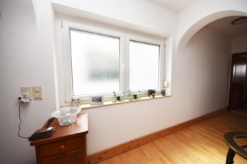 DIETZ: FREIWERDENDE 3 Wohnungen in 2 Häusern inklusive 3 Garagen, Innenhof und Garten Schaafheim - Nebengebäude Diele OG (646874)