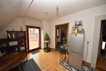 DIETZ: FREIWERDENDE 3 Wohnungen in 2 Häusern inklusive 3 Garagen, Innenhof und Garten Schaafheim - 2-Fam-Haus OG Essbereich2 (646893)