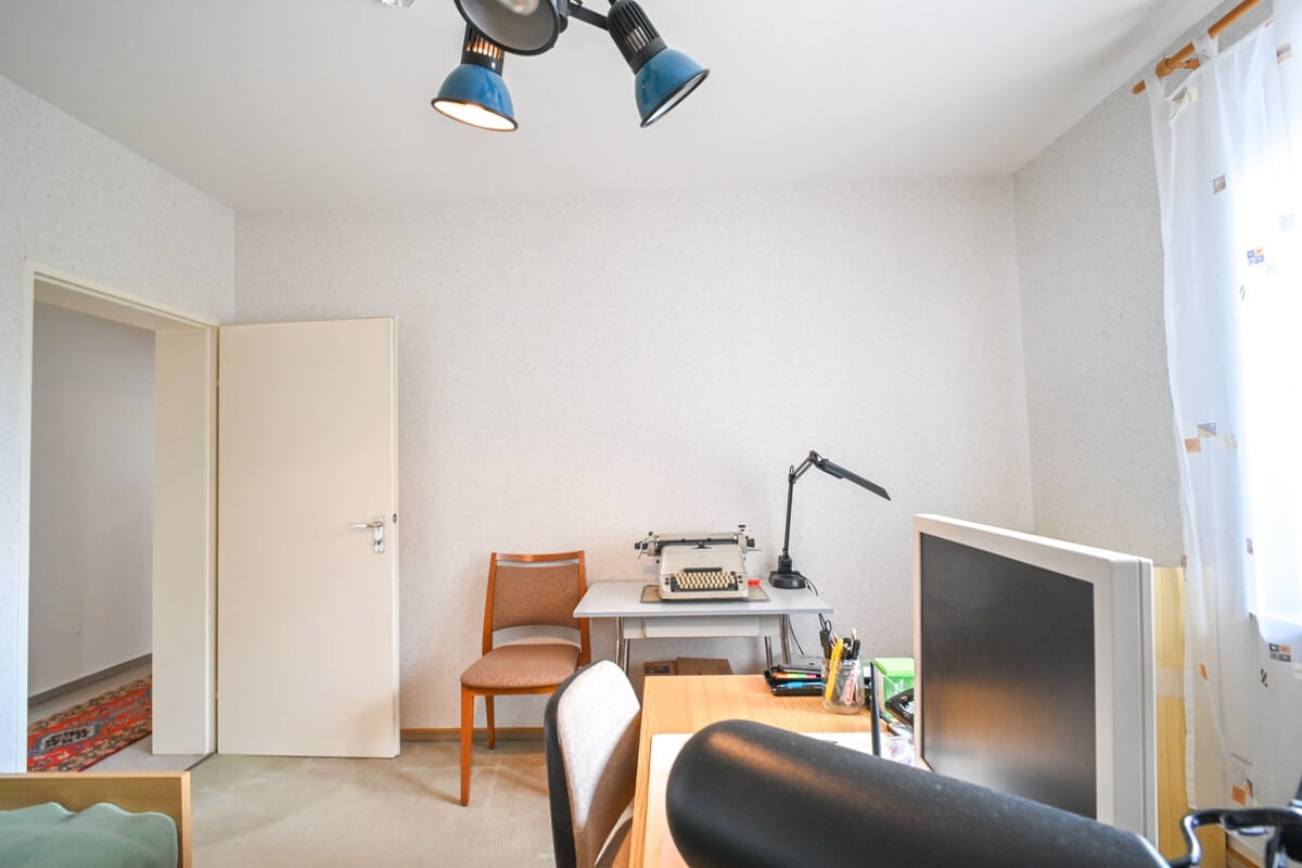 Schlafzimmer 1 von 3 EG
