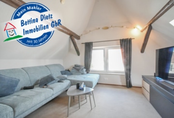 DIETZ: Gepflegtes 2-Zimmer-Apartment mit Einbauküche in Rodgau – Dudenhofen. - Wohnzimmer (687415)