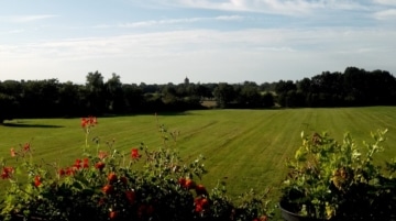 DIETZ: Wohn-und Geschäftshaus mit 817,73 qm Gesamtfläche! Genehmigte Bauvoranfrage für weiteren Bau! - Rodgau_Umfeld 1 (644233)