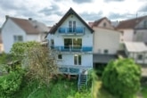 DIETZ: Großes 1-2 Familien Mehrgenerationshaus in Feldrandlage mit Garten und 3 Balkonen! - Außenansicht