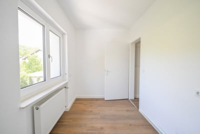 DIETZ: 2-Zimmerwohnung im energetisch sanierten 7-FH nähe Godelsberg und Waldrand! - Schlafzimmer 1 von 1 (702689)