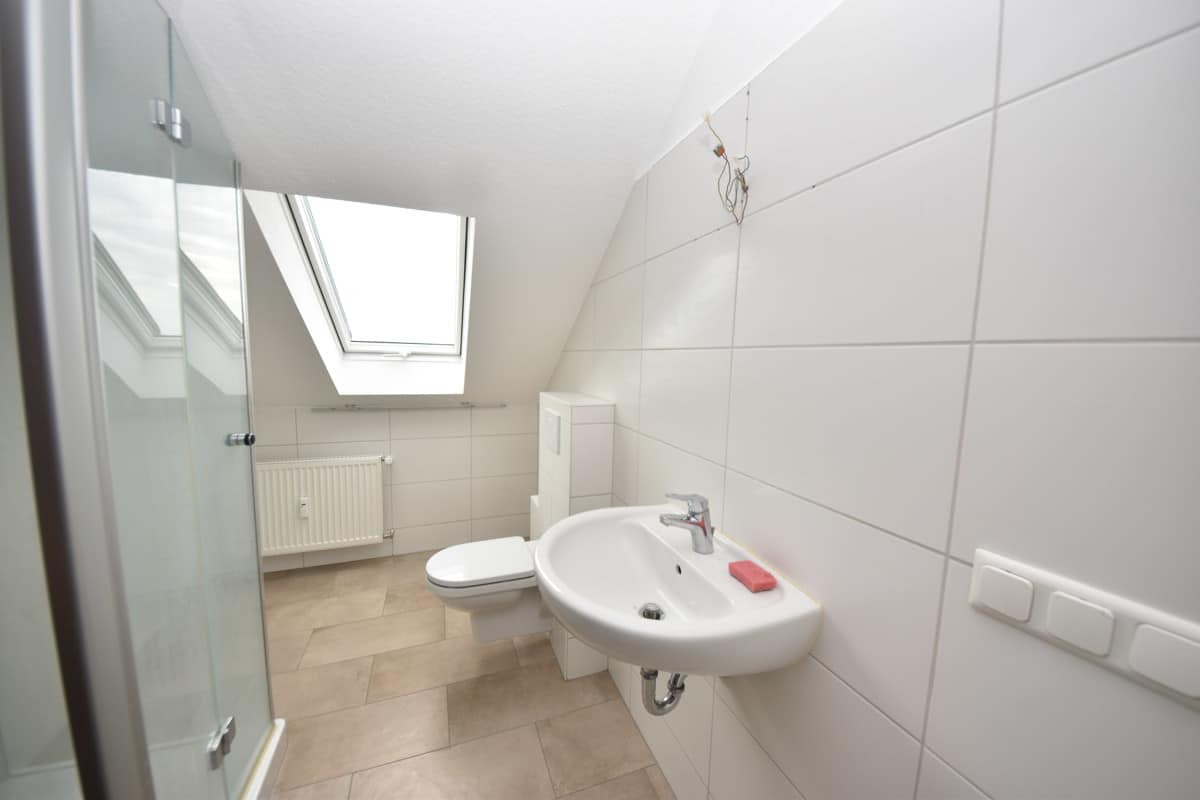 Tageslichtbad mit Dusche