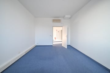 DIETZ! Büro-, Praxis oder sonstige Gewerberäume – zentrale Lage von Babenhausen! Fitnessstudio im EG - Büro 2. OG (663996)