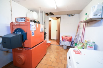 Familienfreundliches Einfamilienhaus in charmanter Lage von Reinheim-Überau! - Viessmann Öl-Zentralheizung KG (637940)