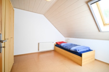 Familienfreundliches Einfamilienhaus in charmanter Lage von Reinheim-Überau! - Schlafzimmer 3 von 3 (637927)
