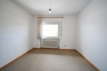 Familienfreundliches Einfamilienhaus in charmanter Lage von Reinheim-Überau! - Schlafzimmer 3 von 3 EG (637915)