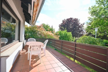 Familienfreundliches Einfamilienhaus in charmanter Lage von Reinheim-Überau! - Großer Balkon EG (637932)