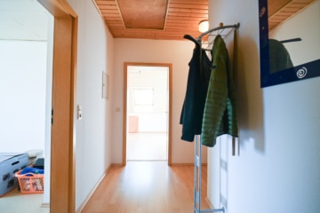 Familienfreundliches Einfamilienhaus in charmanter Lage von Reinheim-Überau! - Flur DG (637930)