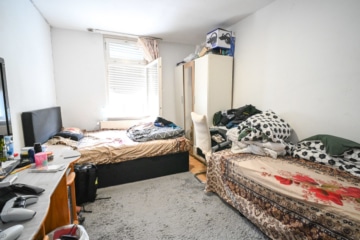 DIETZ: RESERVIERT! Einfamilienhaus mit Balkon in unmittelbarer Nähe der Dieburger Fußgängerzone! - Schlafzimmer 3 OG (642044)