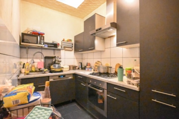 DIETZ: RESERVIERT! Einfamilienhaus mit Balkon in unmittelbarer Nähe der Dieburger Fußgängerzone! - Küche EG (642042)