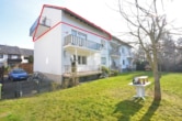 Tolle Dachgeschosswohnung - DIETZ: Sofort einzugsbereite 1 Zimmerwohnung mit Balkon, Wanne, Dusche, Garten, Einbauküche