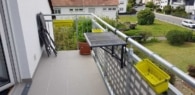 Balkon - DIETZ: Sofort einzugsbereite 1 Zimmerwohnung mit Balkon, Wanne, Dusche, Garten, Einbauküche