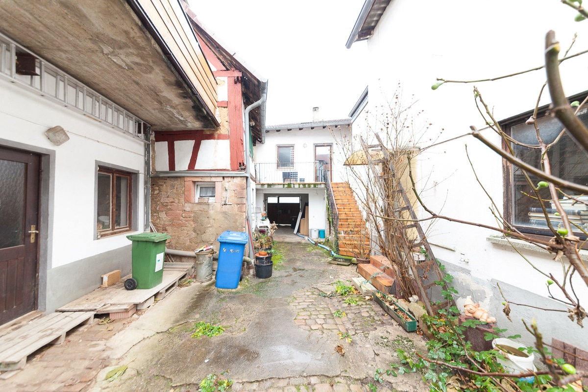 Blick Richtung Torhaus