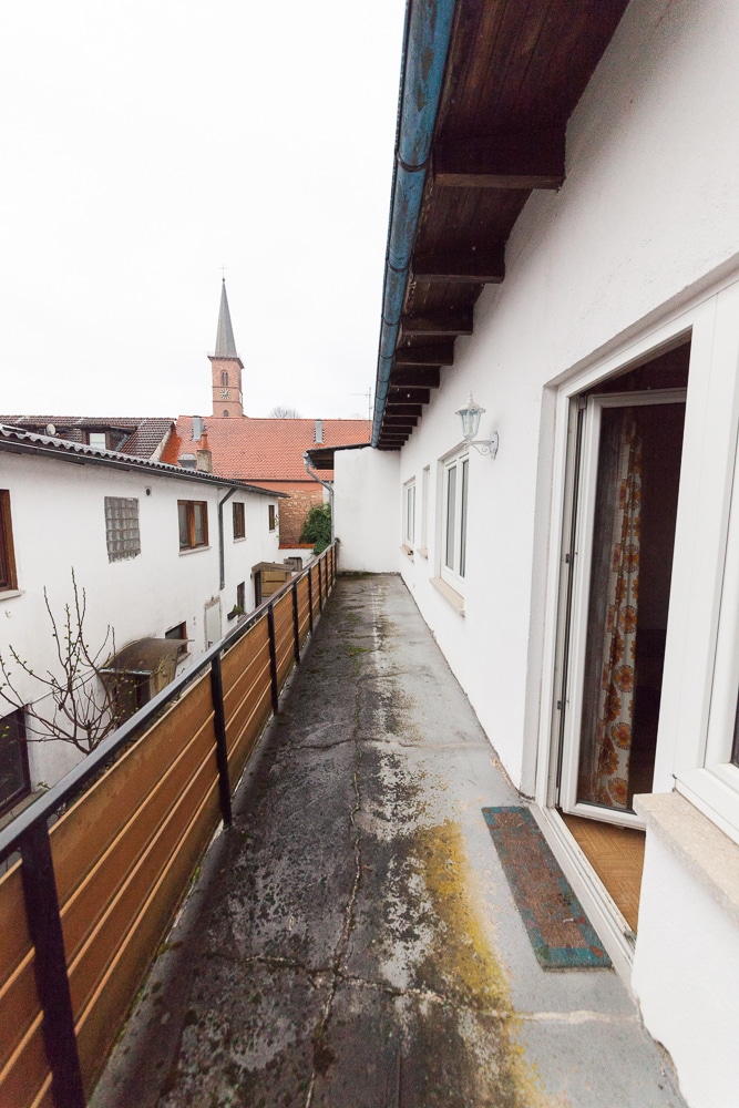 Balkon Seitenbau re