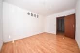 DIETZ: Top geschnittene 3-Zimmer Dachgeschosswohnung mit Loggia, Stellplatz und Keller! - Schlafzimmer 2