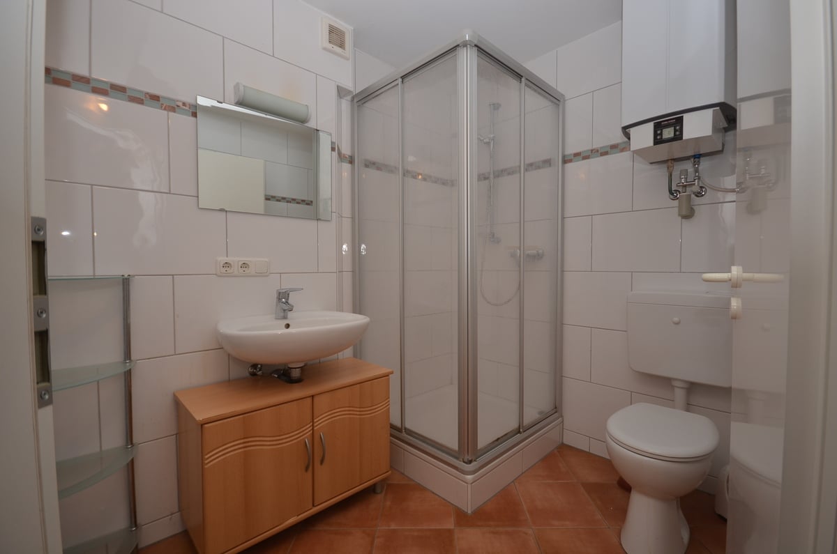 2937-lang5#Duschbad
