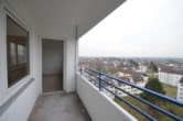 DIETZ: 9,15 % Bruttomietrendite - 1 Zimmerwohnung mit Balkon, inklusive Einbauküche, PKW-Stellplatz! - Loggia