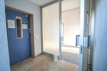 DIETZ! Büro-, Praxis oder sonstige Gewerberäume – zentrale Lage von Babenhausen! Fitnessstudio im EG - Aufzug 2. OG (664200)