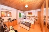 DIETZ: Gepflegte 3 Zimmerwohnung + separates Gästezimmer, Garten, Garage und Klimaanlage! - Schlafzimmmer