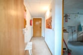 Flur KG - Großzügig geschnittenes Einfamilienhaus mit Doppelgarage, Garten und Terrassenkamin!