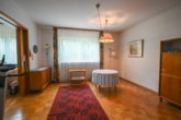 Wohndiele EG - Großzügig geschnittenes Einfamilienhaus mit Doppelgarage, Garten und Terrassenkamin!