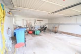 Doppelgarage - Großzügig geschnittenes Einfamilienhaus mit Doppelgarage, Garten und Terrassenkamin!