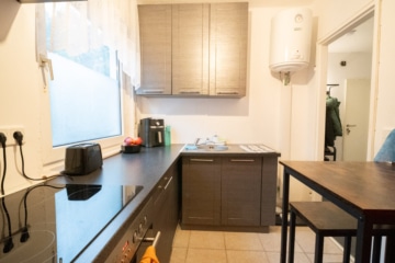 DIETZ: 2-Zimmer-Erdgeschosswohnung mit Balkon! Vermietet seit 2023 - Küche (653792)