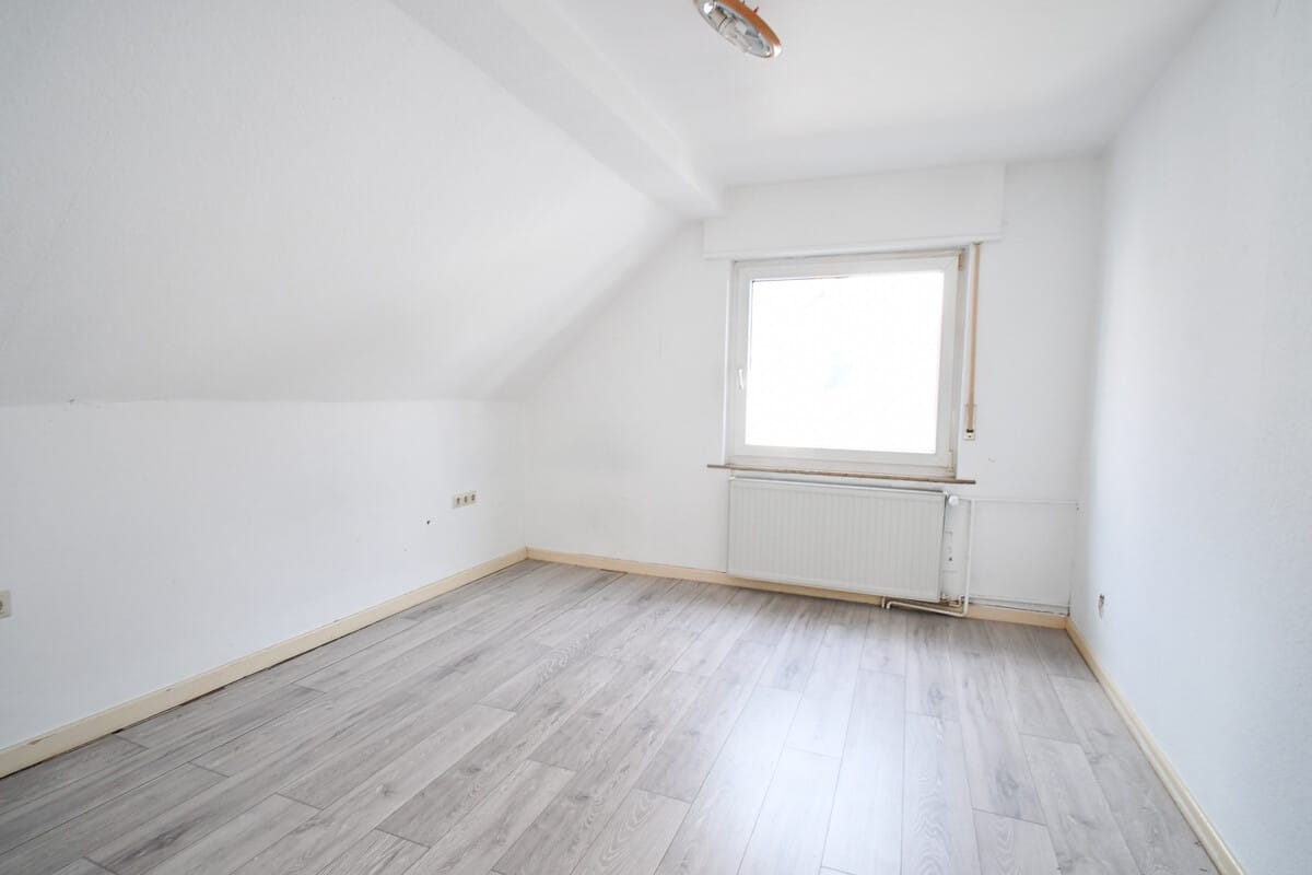 Schlafzimmer 1 von 3