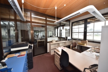 DIETZ: Gewerbeimmobilie mit 1888qm Lager- und Produktionsflächen, Teilbar ab 1772qm für 5000,- netto - Büro (633020)