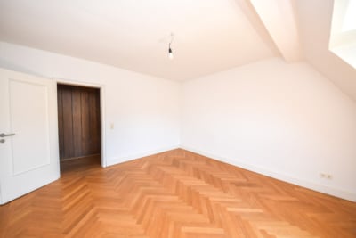 DIETZ: 3,5 Zimmer Bürofläche mit Aufzug – Beste Innenstadtlage von Aschaffenburg! - Schlafzimmer 1 von 2 (697977)