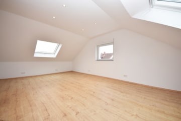 DIETZ: Moderne und neu-renovierte 2-Zimmer-Dachgeschosswohnung in ruhiger Wohnlage von Mainaschaff! - Wohnen Essen Kochen3 (642790)