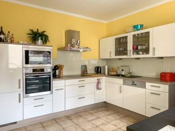 DIETZ: 3-Zimmer-Erdgeschosswohnung mit Terrasse – Car-Port – S-Bahn-Nähe – Ruhige Lage Dudenhofen - Einbauküche 1400 Euro VHB (654803)