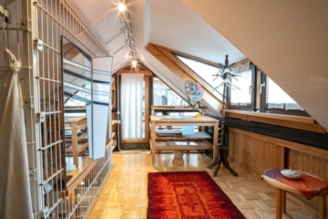 DIETZ: REDUZIERT! Charmantes 2-3 Familienhaus mit viel Platz in Münster/Altheim – Einzelkulturdenkmal! - Atelier DG (635926)