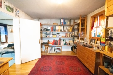 DIETZ: REDUZIERT! Charmantes 2-3 Familienhaus mit viel Platz in Münster/Altheim – Einzelkulturdenkmal! - Büro OG (635910)