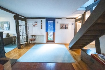 DIETZ: REDUZIERT! Charmantes 2-3 Familienhaus mit viel Platz in Münster/Altheim – Einzelkulturdenkmal! - Wohnbereich OG (635902)