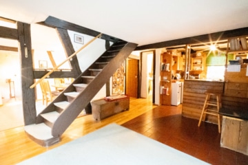 DIETZ: REDUZIERT! Charmantes 2-3 Familienhaus mit viel Platz in Münster/Altheim – Einzelkulturdenkmal! - Wohnbereich OG (635903)