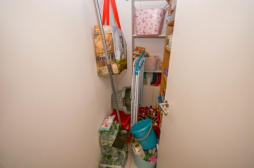 DIETZ: Helle freundliche 3-Zimmer Dachgeschosswohnung in Groß-Zimmern mit Garage und sonnigem Balkon - Abstellraum (642283)