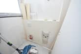 Gäste WC EG - DIETZ: ZWEITER BEZUG nach Sanierung! Einfamilienhaus mit ELW oder Büro, 2 Garagen und Garten