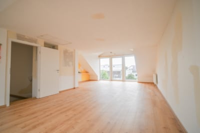 DIETZ: Großes 6-Zimmer-Familienhaus in ruhiger, zentraler Wohnlage in Dieburg! Effizienzklasse A - Schlafzimmer 4 von 4 DG (698142)