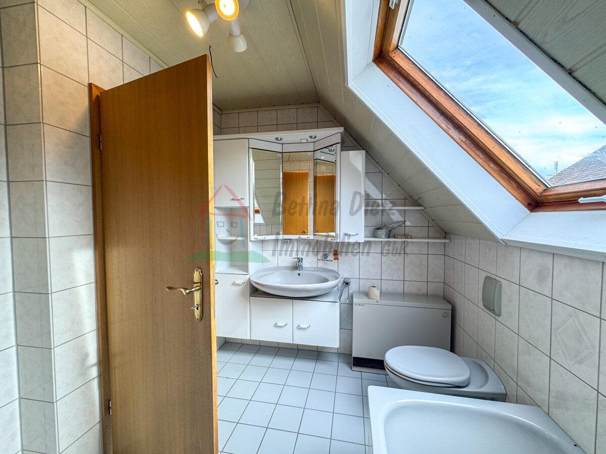 Tageslicht Badezimmer OG