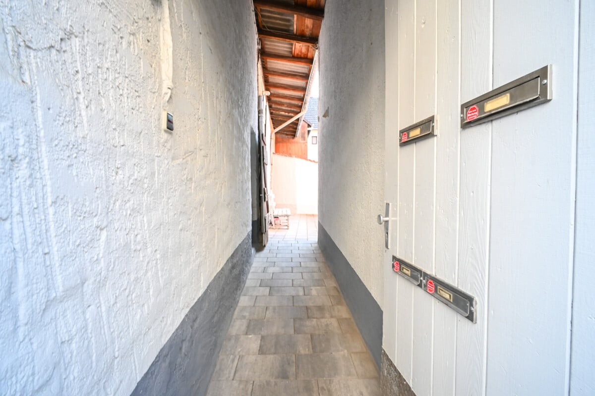 Eingang Innenhof Wohnhaus