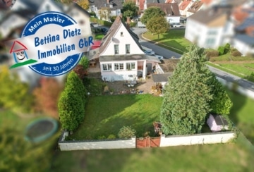 DIETZ: Tolles Einfamilienhaus mit Garten, 2 Terrassen, Doppelgarage und Keller in Großostheim!, 63762 Großostheim, Einfamilienhaus