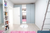 Schlafzimmer OG - Top gepflegtes RMH mit Garten, Stellplatz, Garage und Solaranlage in guter Lage von Groß-Umstadt!