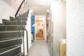 Flur KG - Top gepflegtes RMH mit Garten, Stellplatz, Garage und Solaranlage in guter Lage von Groß-Umstadt!