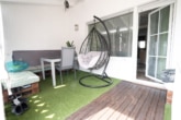 überdachte Terrasse - Top gepflegtes RMH mit Garten, Stellplatz, Garage und Solaranlage in guter Lage von Groß-Umstadt!