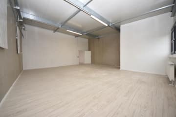 DIETZ: GEWERBEPARK 24 – Provisionsfreie 147m² große Büro oder Lagerfläche im 1. OG mit 4m Raumhöhe! - Hinterer Raum (633770)